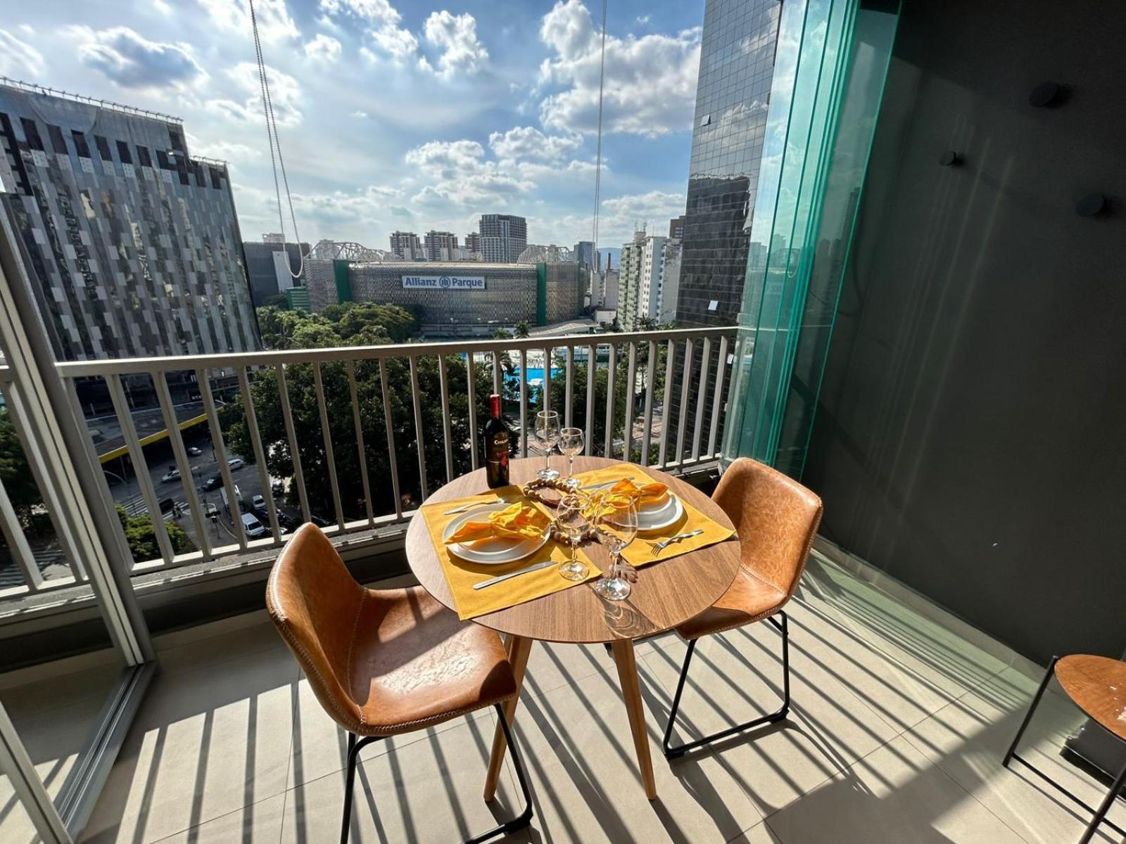 Luxo Ao Lado Allianz * São Paulo