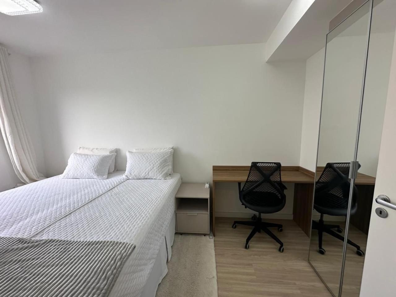 Apto De 1 Dorm Com Cama King Em Moema Apartamento *