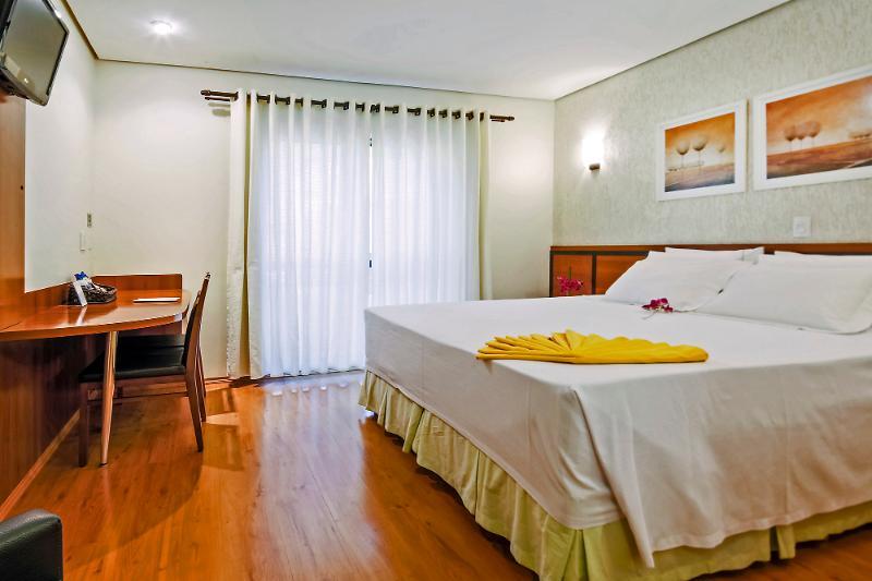 Hotel Leques Brasil Escola 3*