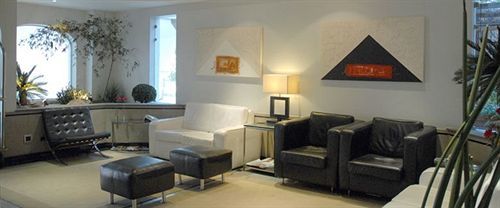 Regent Park 4*