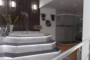 Hotel Makaku's - Adults Only 3*