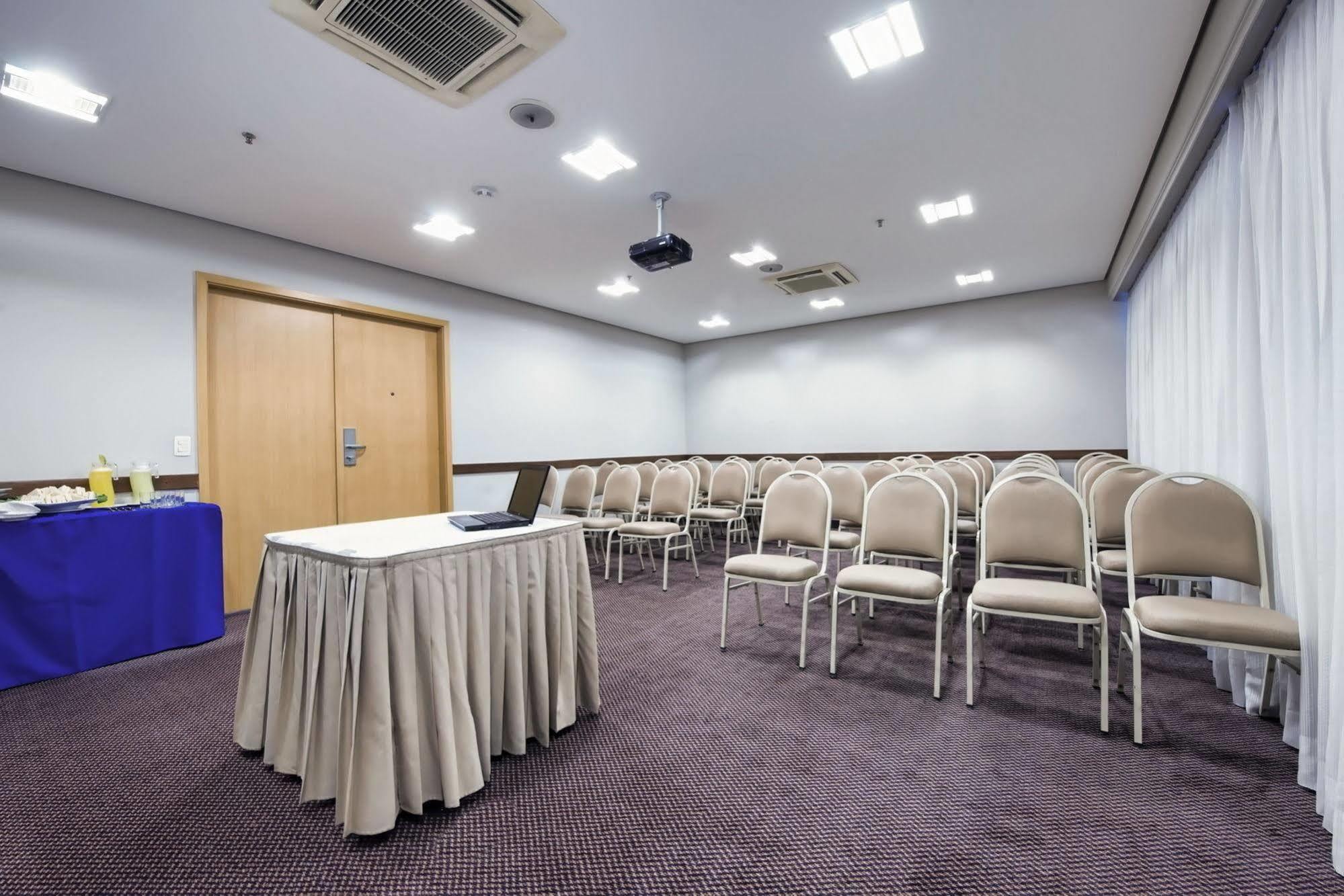 Hotel Comfort Ibirapuera