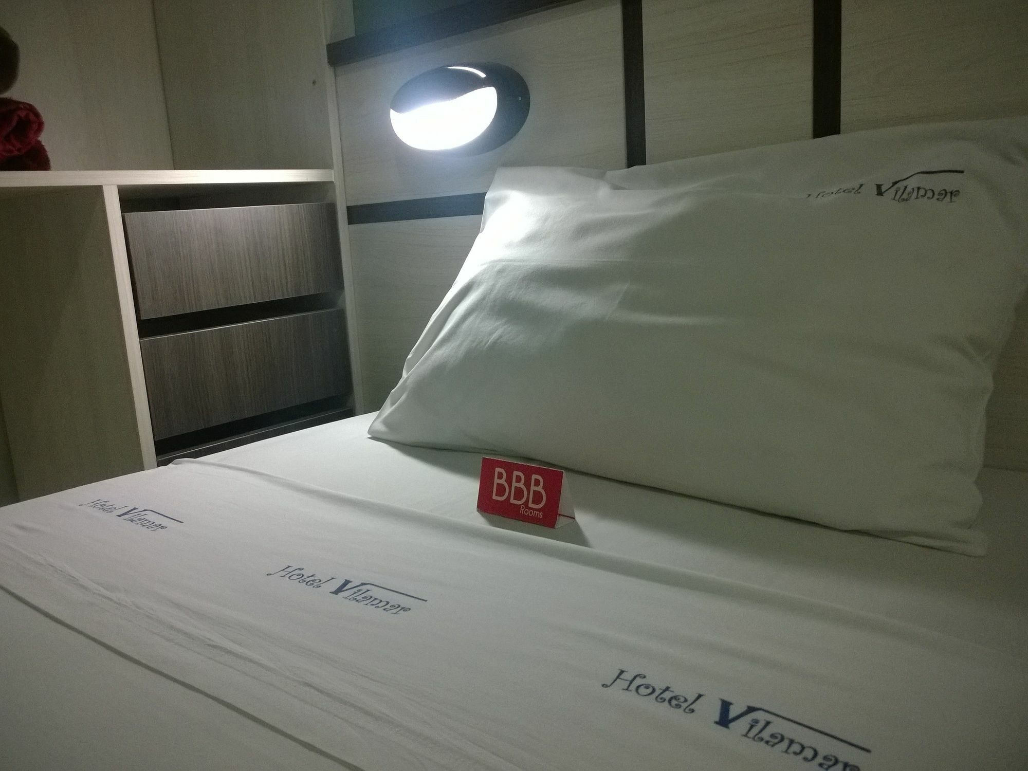 Hotel Bbb Metro Praca Da Arvore Sp 2*