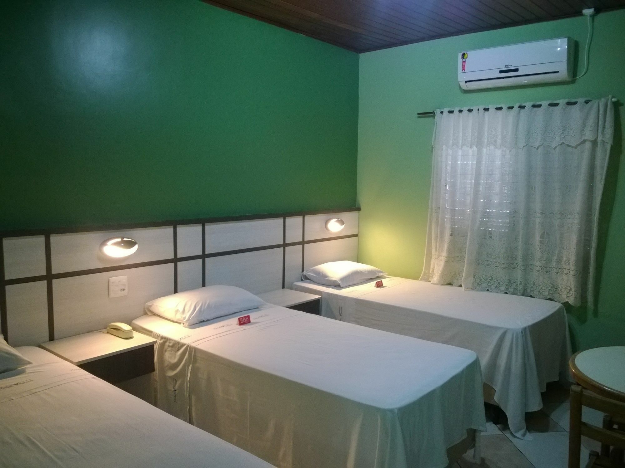 Hotel Bbb Metro Praca Da Arvore Sp 2*