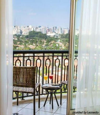 Hotel Marriott Executive 4*